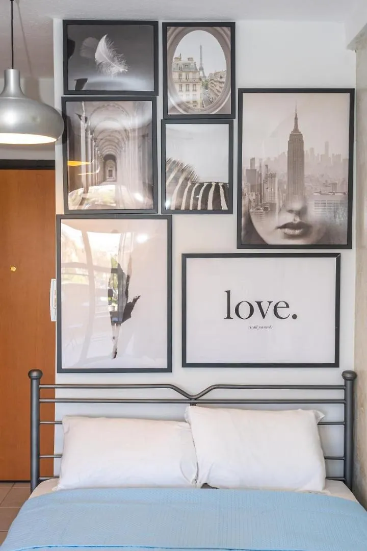 Kosmos Service Apartment Beautiful Studio 3 With Additional Cost Parking Salonic
