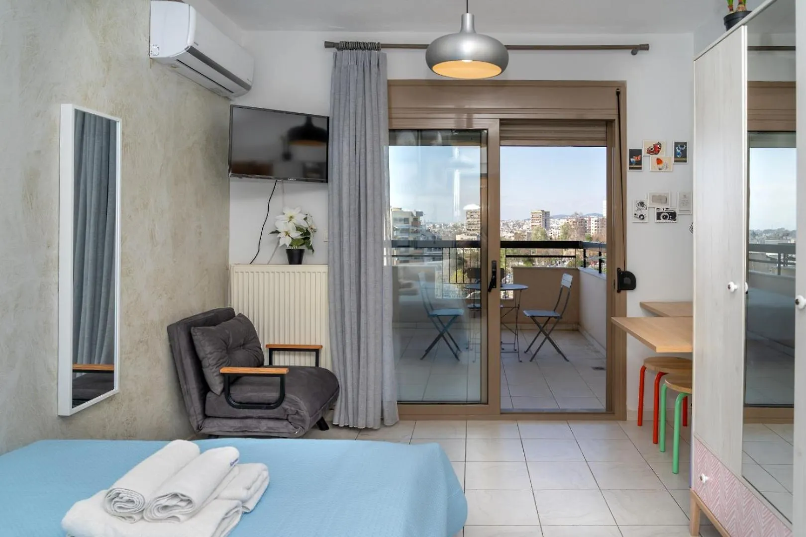 Kosmos Service Apartment Beautiful Studio 3 With Additional Cost Parking Salonic