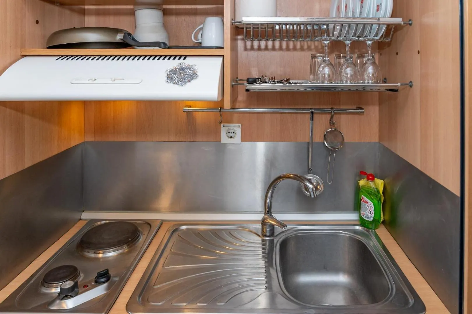 Kosmos Service Apartment Beautiful Studio 3 With Additional Cost Parking Salonic